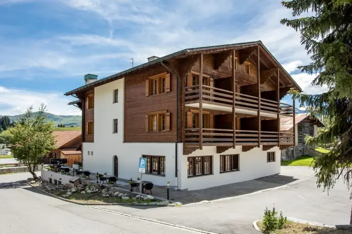 Hotel Brigels Mulin Exterior – charmantes Hotel in den Schweizer Alpen, verwaltet von Amanthos